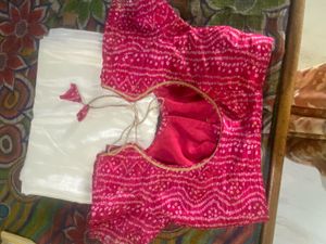 Elegant White Saree with Pink Accent