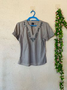 Gap Embellished V-Neck Tunic Top