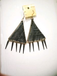 3 Combo Itam Black Chain , Earrings, Bengals