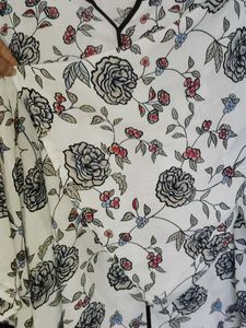 Floral Print Bell Sleeve Top