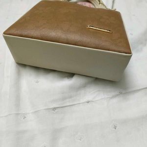 Stylish Brown &amp; Cream Clutch Bag