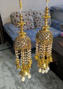 Exquisite Gold Kaleerein with Pearls