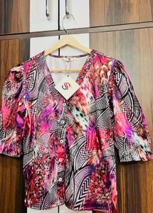 Stylish Printed Puff Sleeve Top