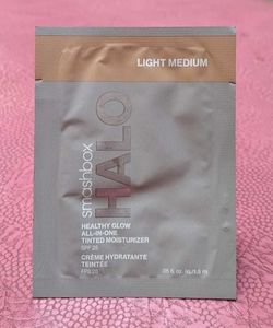 Smashbox HALO Tinted Moisturizer