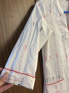 White Kurta with Red &amp; Grey Print