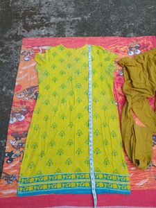 Lime Green 🍋‍🟩 Kurti &amp; Leggings Set