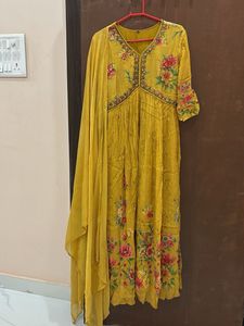 Beautiful Yellow Floral Kurta Set