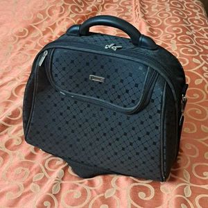 Oriflame Makeup Organizer Bag