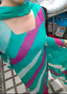 Stylish Striped Kurta Set with Dupatta