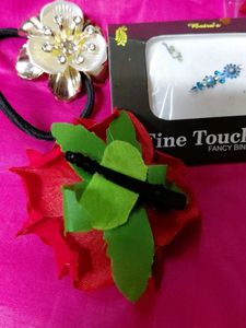 Bindi &amp; Lipstick Set