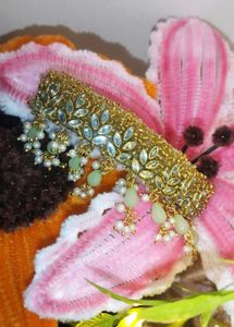 Handmade Exquisite Kundan &amp; Pearl hair Brooch