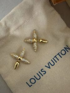 First copy Louis Vuitton Star Earrings