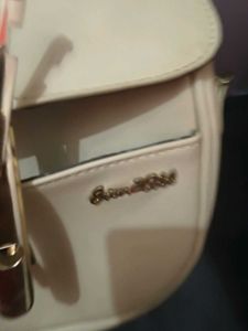 Cream Crossbody Bag with Gold Chain