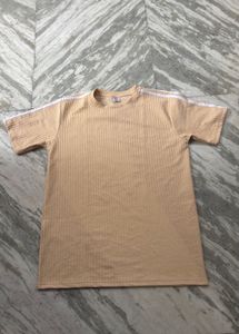Ribbed Cream T-Shirt with Side Stripes