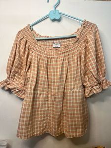 Cute Plaid Off-Shoulder Top