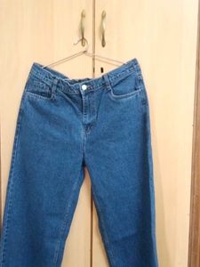Classic Wide Leg Blue Jeans