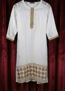 Elegant White Kurta Set (very ligh weight 😍)