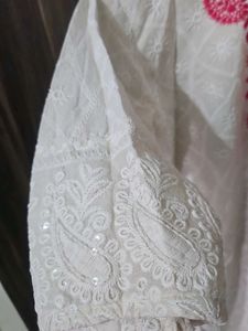 Elegant White Kurta with Pink Embroidery