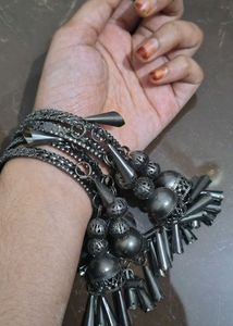 Oxidized Black Bangles
