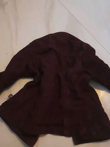 Maroon cropped jacket