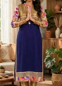 Stylish purple &amp; Floral Print Kurti Set