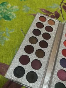Beauty Glazed Gorgeous Me Eyeshadow Palette