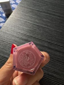 Luxury make up products