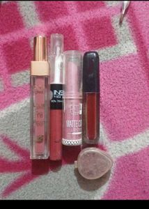 makeup kit