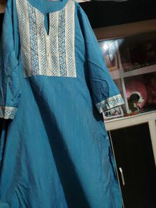 💙Elegant Blue Embroidered Kurta