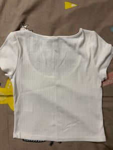 White Ribbed Design Cropped T-Shirt