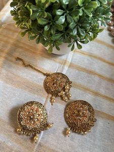 Ethnic Jewellery Set with Maang Tikka