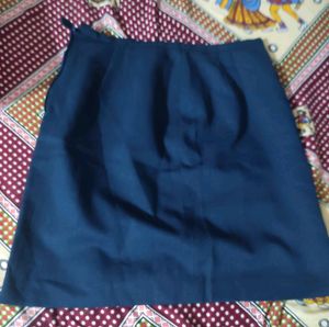 New Pencil skirt