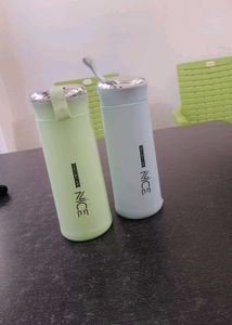Stylish Vacuum Flask Set