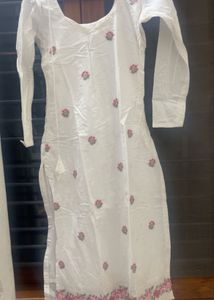 White Embroidered Kurta