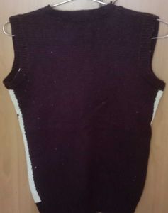 multicolour knitted woolen sweater