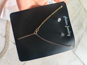 golden colour necklace set