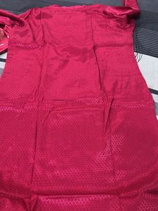 Elegant Red Textured Kurta
