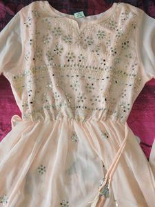 Peach Embellished Sarara suit set