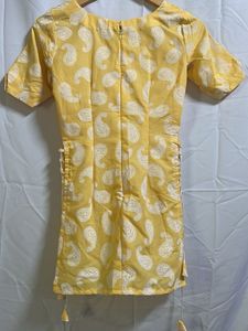 Yellow Paisley Print Kurta