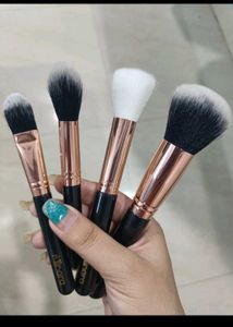 Makeup brushes set of 15 pcs