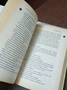 Phillip Pullman Classic Bestselling Novels