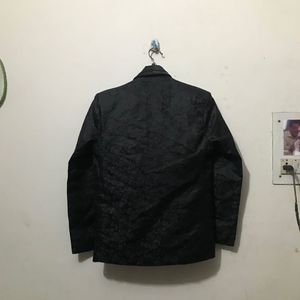 Stylish Black FloralTextured Blazer