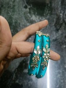 handmade thread bangles