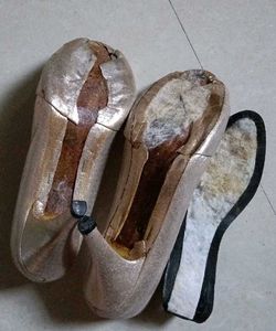 Sparkling Gold Heels