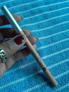 Colour Chemistry Matte Kajal Dune