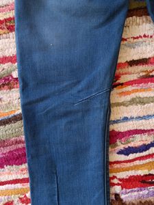Stylish Jeans Pent At Low Pricee !!!