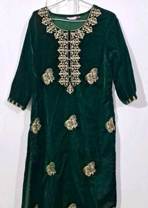 Pretty Velvet Green 💚 Kurta