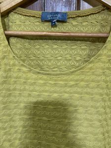 Chic Textured 3/4 Sleeve Top