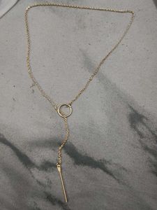 Delicate Gold Circle Pendant Necklace