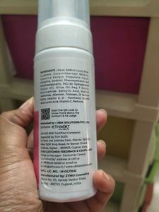 Ethiglo Plus Foaming Face Wash